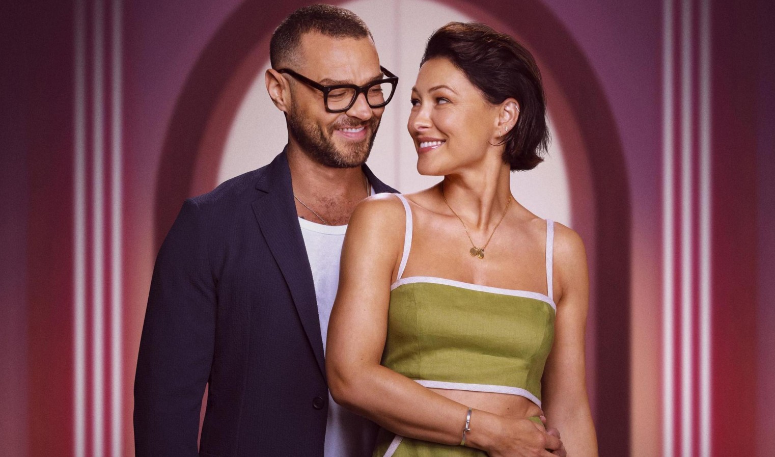 برنامج Love Is Blind UK الموسم الثالث الحلقة 1 مترجمة