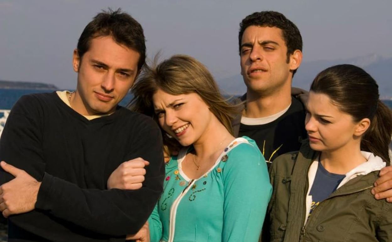 مسلسل سنوات الصفصاف مترجم